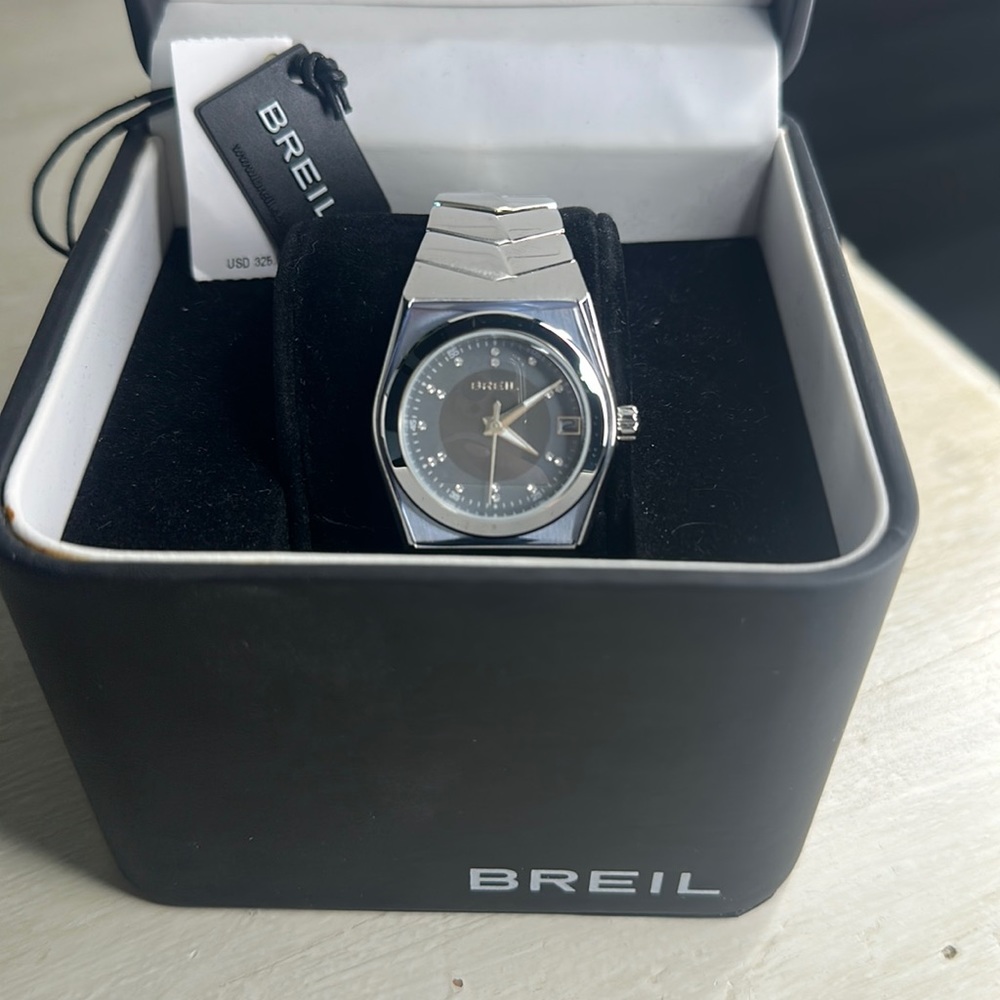 Breil TW0978 Women's Swarovski Crystal Accented Dial Date Stainless Steel Watch